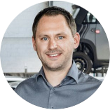 Porträt von Benedict Dahlmann, Geschäftsführer des Autohaus Dresen